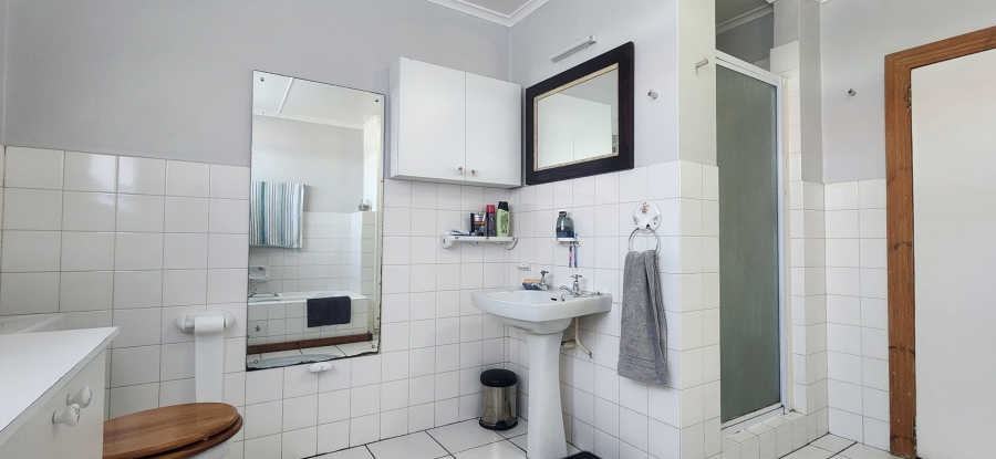 3 Bedroom Property for Sale in Bredasdorp Western Cape